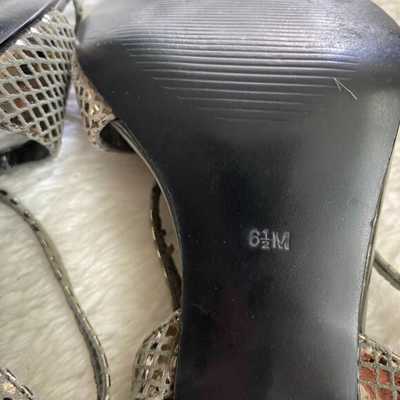 Vintage Guess Metallic Silver Snake Print Strapy Heels - Picture 9 of 14
